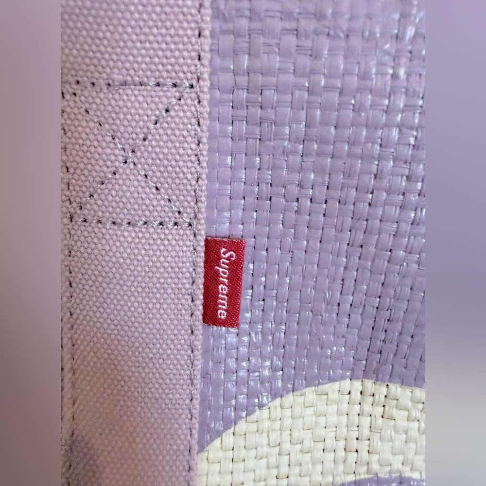 Supreme Raffia Tote - Picture 4 of 8